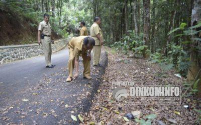 Budhi Sarwono Tinjau Jalan Alternatif Menuju Kebumen di Sisi Timur