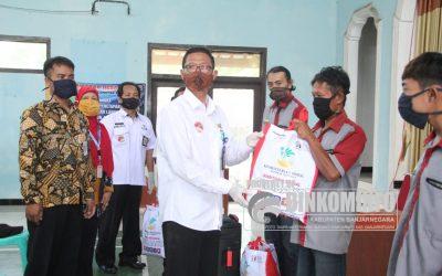 Penyandang Disabilitas Intelektual Banjarnegara Terima Bantuan dari BBRSPDI Kartini Temanggung