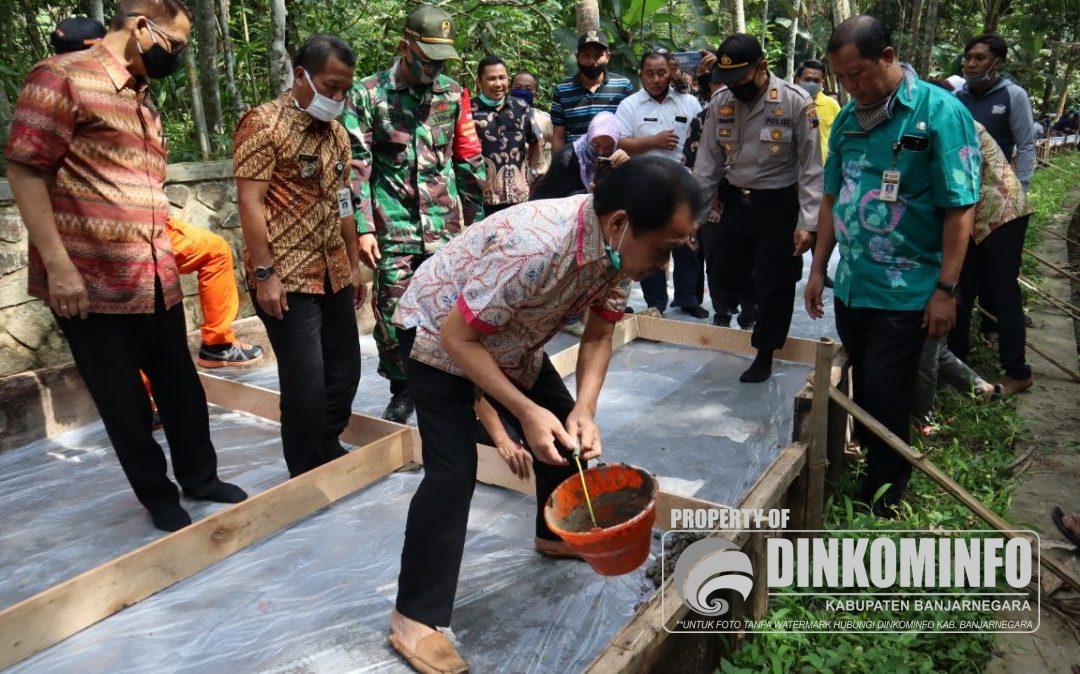 Kades Kecamatan Banjarmangu Dukung Program Bupati