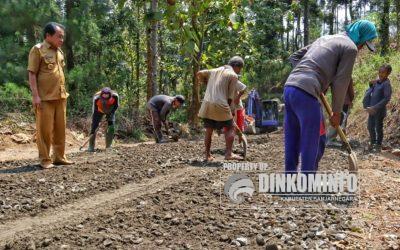 Warga Silangit Ã¢â‚¬Å“MerdekaÃ¢â‚¬Â, Akses Jalan Telah Terbuka dengan Padat Karya