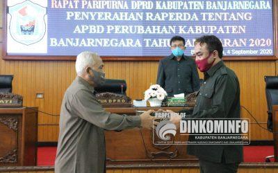 Pemkab Serahkan Raperda Perubahan APBD 2020 Ke DPRD