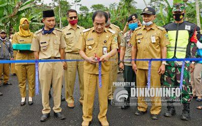 Bupati Resmikan Jembatan Kali Bojong Darmayasa Kecamatan Pejawaran