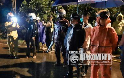 Bupati Banjarnegara Pimpin Penanganan Longsor di Sigaluh