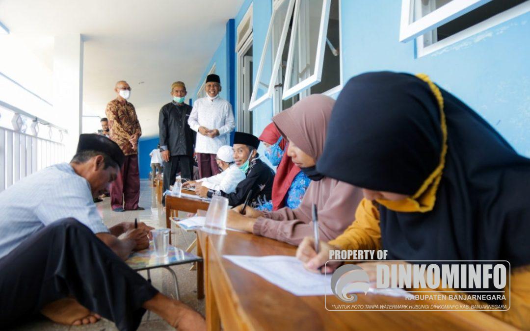 Ponpes Mumtaza Gelar Gerakan Menulis Al Quran Massal