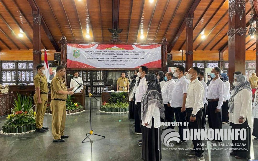Bupati Kukuhkan Kader Pemberdayaan Masyarakat Desa