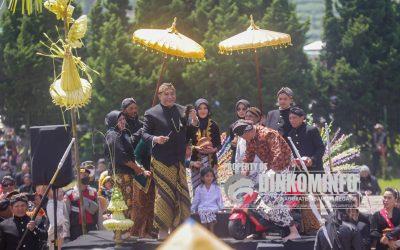 Pemotongan Rambut Gembel 15 Anak Bajang, Puncaki Gelaran DCF 2022
