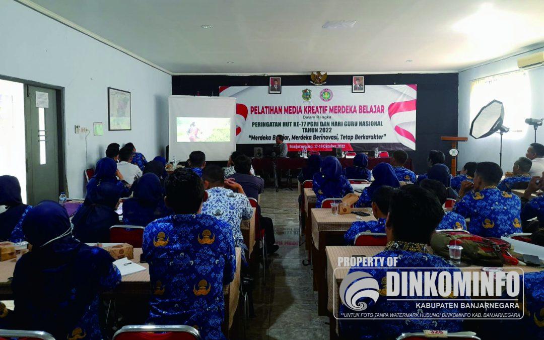 PGRI Banjarnegara Tingkatkan Kemampuan Pembuatan Media Kreatif Guru