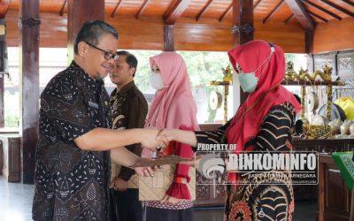 Serahkan SK Kenaikan Pangkat PNS, Pj Bupati: Jadikan Motivasi Tingkatkan Kinerja