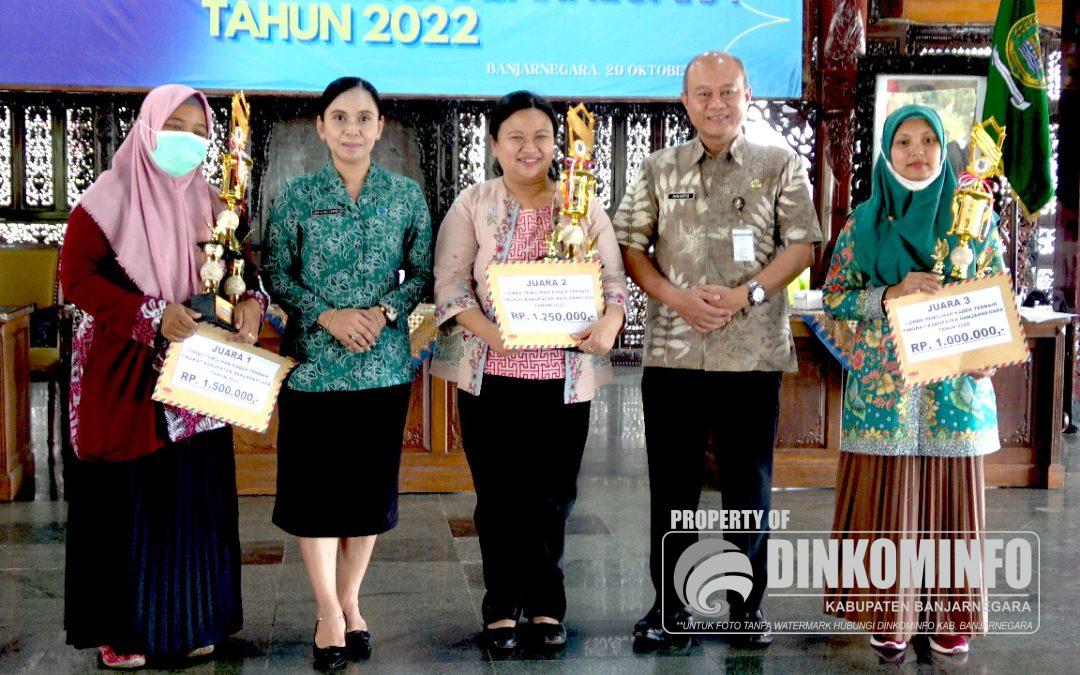 Titin Waisah dari Puskesmas Wanayasa 2  Juara kader Posyandu Tingkat Kabupaten