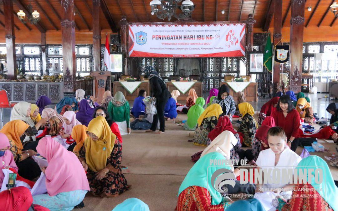 Kaum Ibu di Banjarnegara Ikuti Lomba Menjahit Bendera Merah Putih