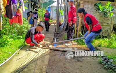 Relawan PMI Bangun Akses Jamban Sehat