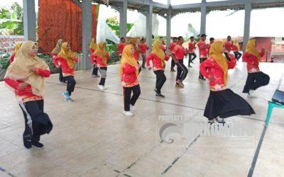 29 Guru PJOK SD se Kecamatan Pagentan Dilatih Senam Pelajar