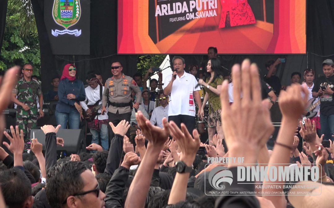 Artis Top Jawa Timur Arlida Putri Meriahkan Hari Jadi Banjarnegara
