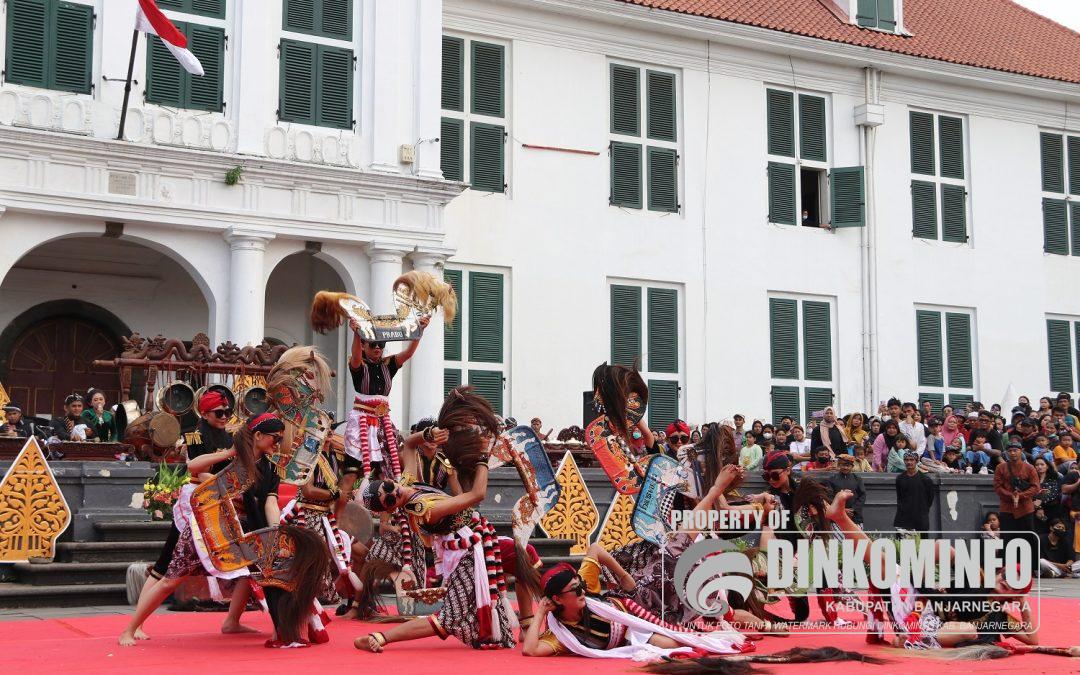 Kuda Kepang Banjarnegara Pentas di Kota Tua Jakarta
