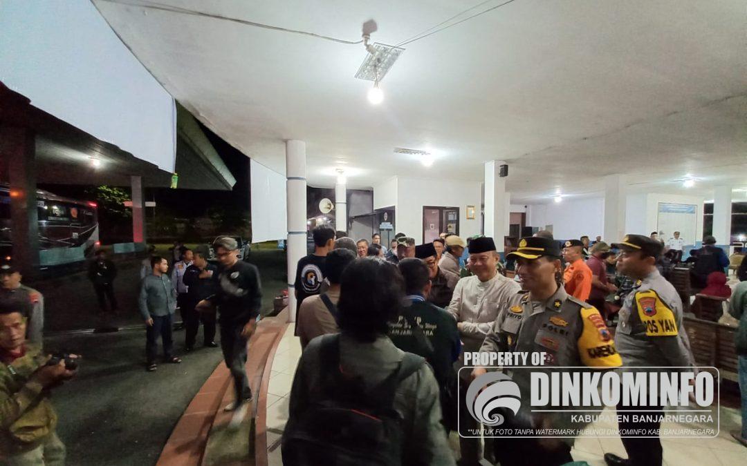 Sekda Indarto Sambut Rombongan Mudik Gratis di Terminal Induk Banjarnegara