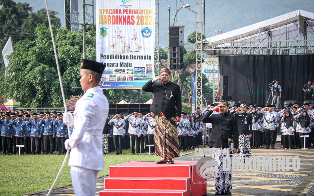 Upacara Peringatan Hardiknas 2023 di Banjarnegara, Bergerak Bersama Semarakkan Merdeka Belajar