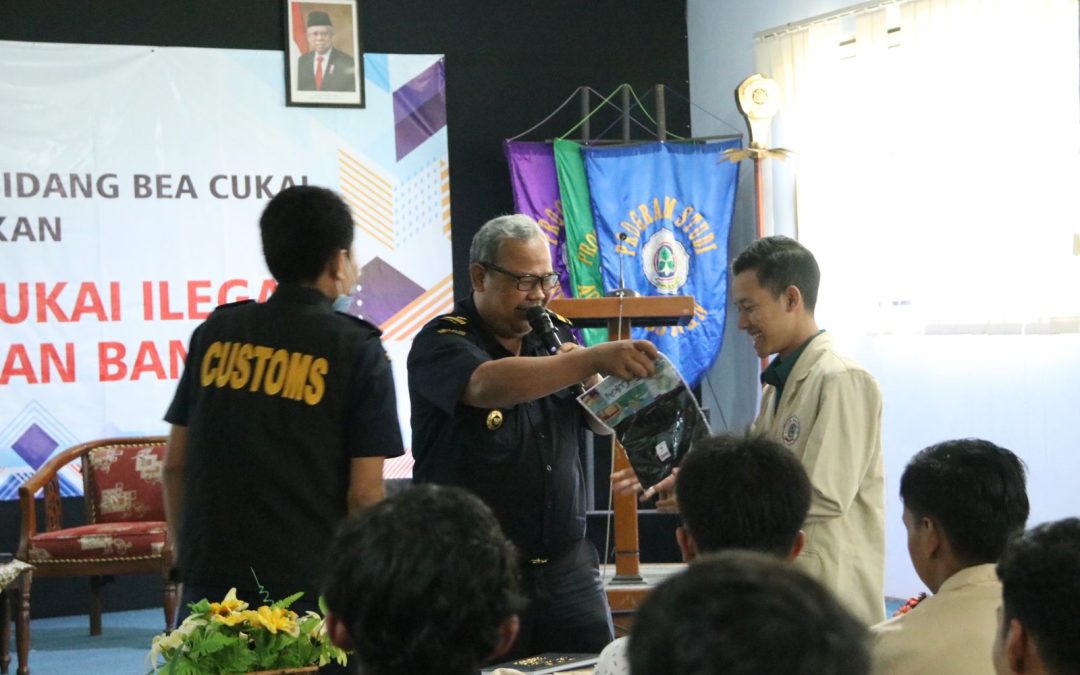 Mahasiswa PoIibara Antusias Ikuti Dialog Edukasi tentang Cukai