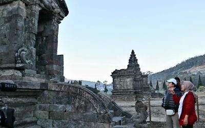 Kunjungi Dieng, Ketua DPR RI Puan Maharani Nikmati Hawa Dingin dan Fenomena Embun Es Dieng
