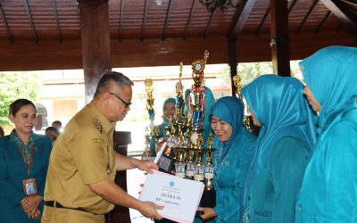 Peringati HKG PKK ke-51, Tri Harso Meminta Gerakan PKK Kembali kepada Ruhnya sebagai Gerakan Pemberdayaan Keluarga
