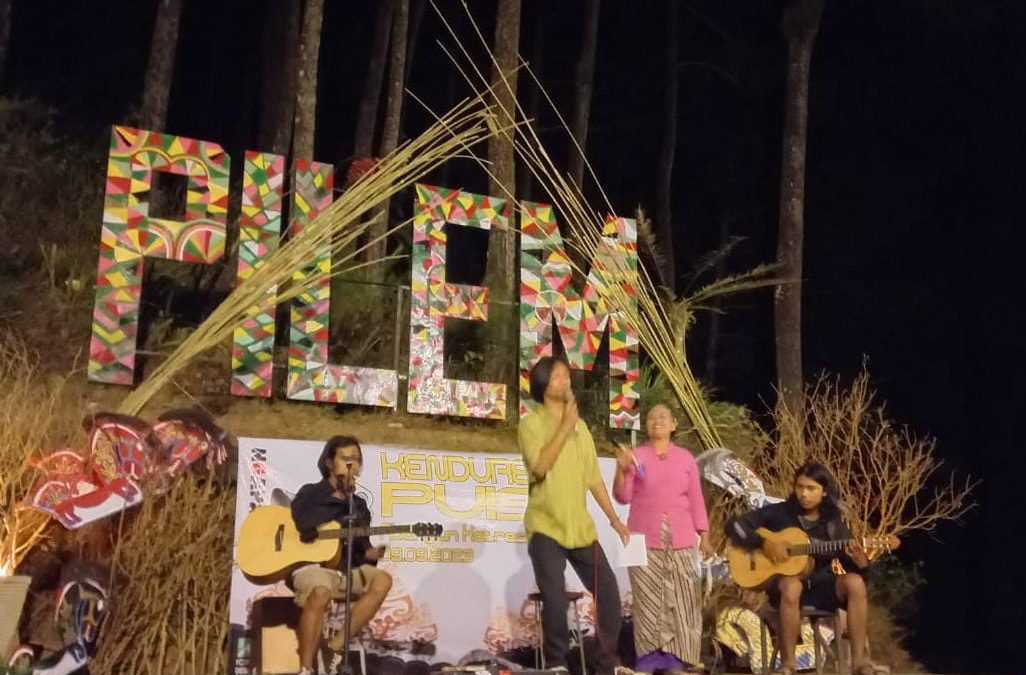 Penyair Banjarnegara Ã¢â‚¬ËœMuisiÃ¢â‚¬â„¢ di Hutan Sepi