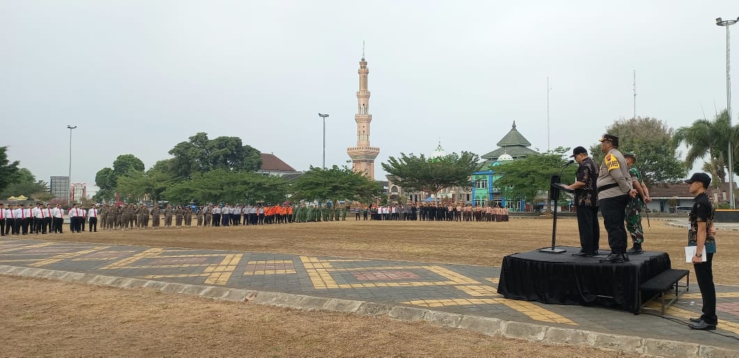Gelar Apel  Pasukan Pengamanan Operasi Mantap Brata Candi 2023-2024