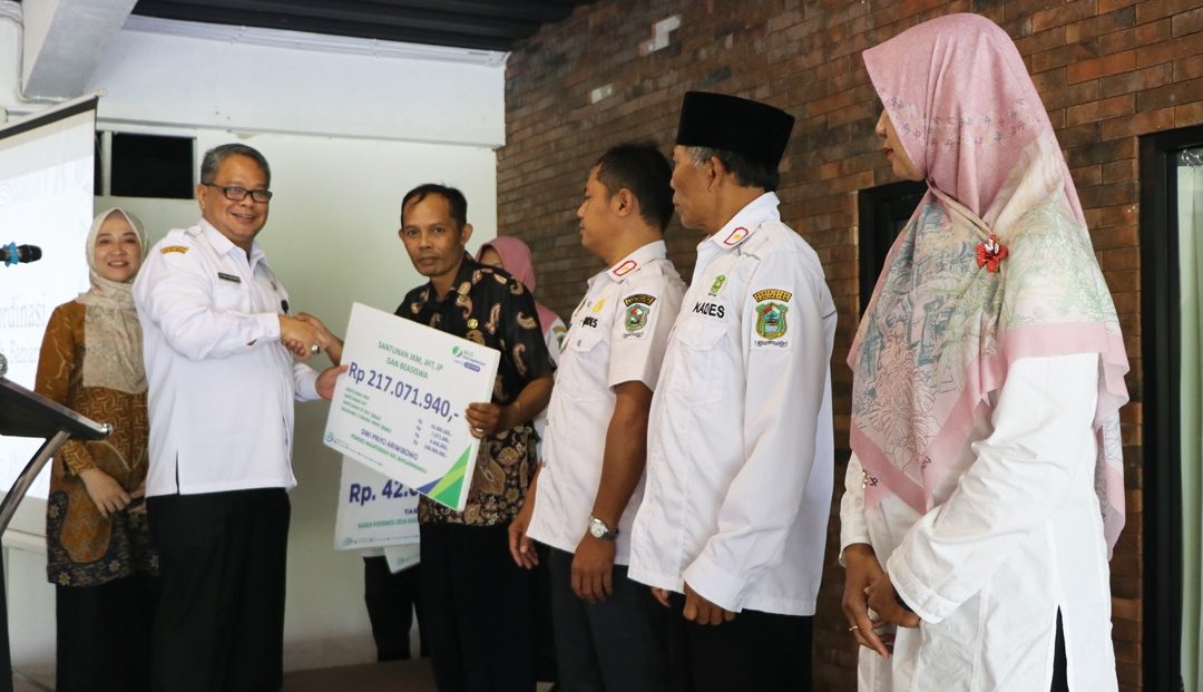 Buka Rakor Kepala Desa, Tri Harso Apresiasi Kinerja Kades Turunkan Angka Kemiskinan