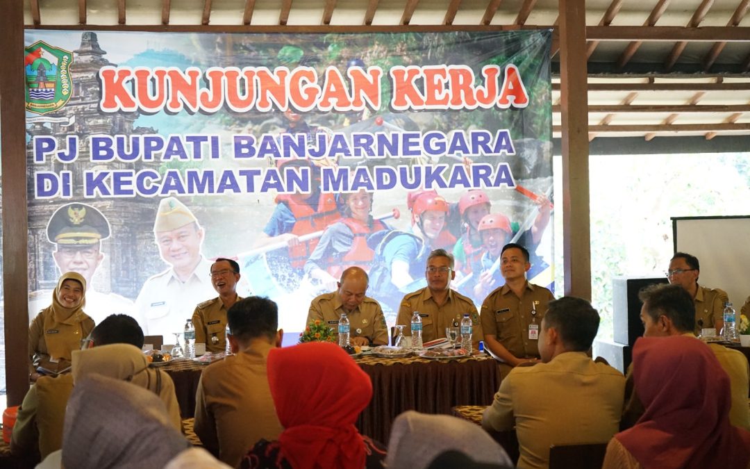 Pj Bupati Kunker Ke Kecamatan Madukara, Para Kades Minta Perbaikan Akses Jalan, Lampu Penerangan Jalan Hingga Dukungan UMKM