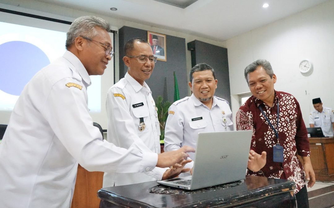 Pj Bupati Banjarnegara Launching Sinta Cantik, Permudah Pengelolaan Keuangan Desa