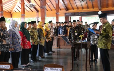 Lantik 15 Pejabat Baru, Pj Bupati Masrofi : â€œBukan Hal yang Sakral, Wajar dalam Organisasiâ€