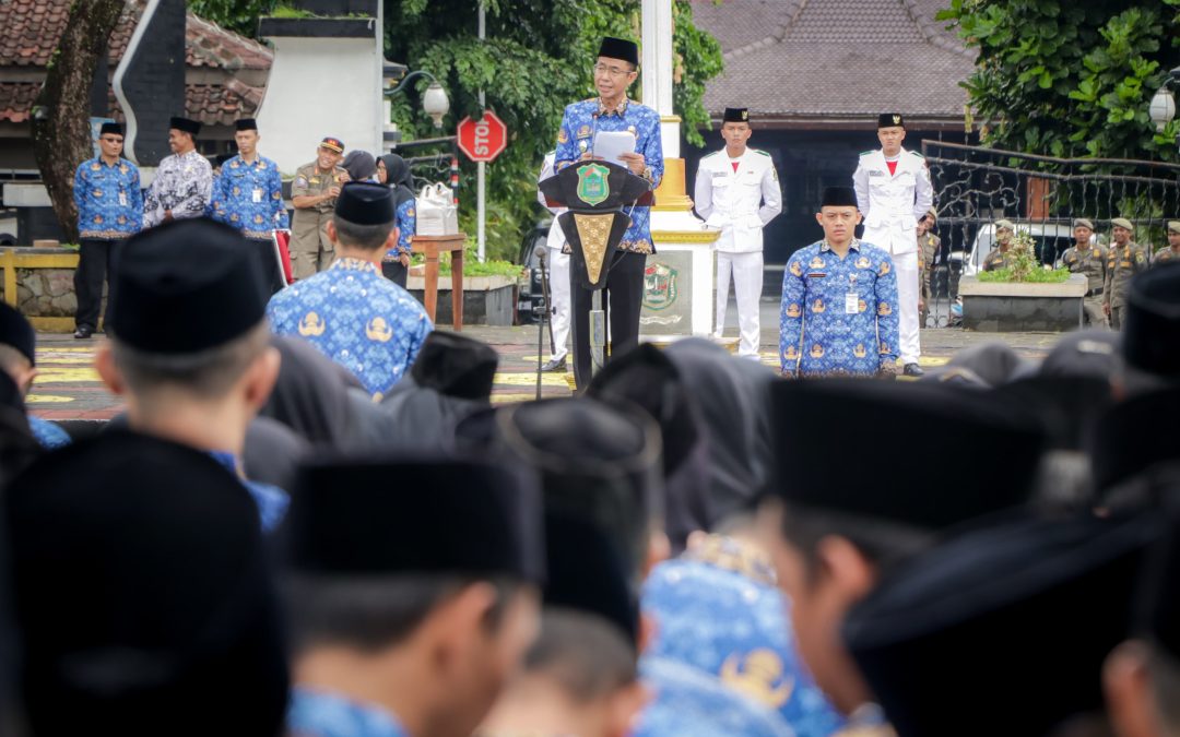 Peringatan HUT ke-53 KORPRI dan HUT ke-79 PGRI, Pj Bupati: Guru Perlu Perlindungan Hukum dan ASN Harus Semakin Profesional