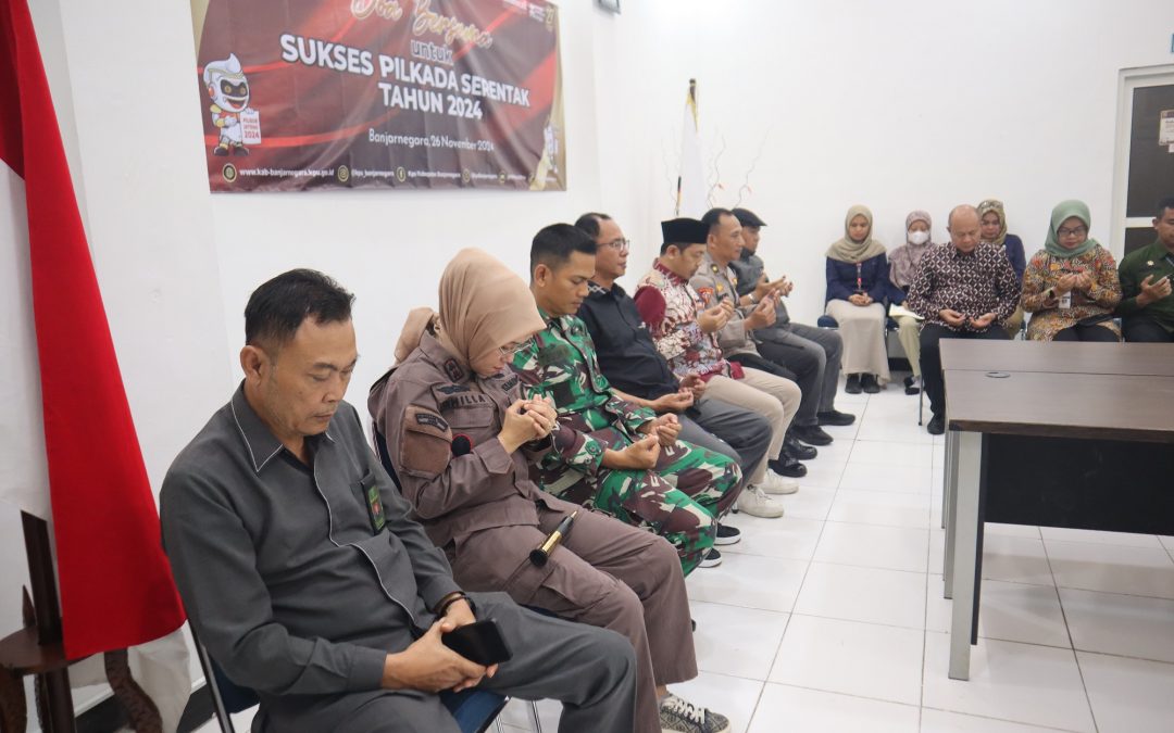 KPU Banjarnegara Gelar Doa Bersama dan Pemusnahan Kelebihan Surat Suara