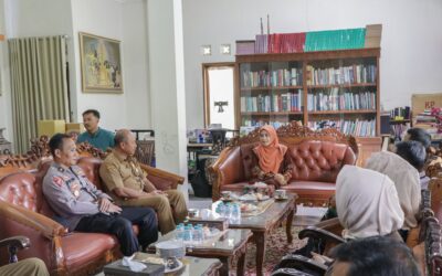 Sambut Hari Jadi ke-454, Pemkab Banjarnegara Anjangsana ke Mantan Bupati dan Wakil Bupati