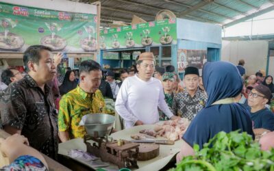 Sidak Pasar, Wabup Wakhid Pastikan Harga Kebutuhan Pokok Stabil dan Ketersediaan Aman Saat Ramadan