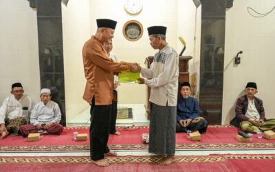 Tarhim di Gumiwang, Sekda : Mari Menjalin Komunikasi untuk Mengatasi Masalah di Daerah