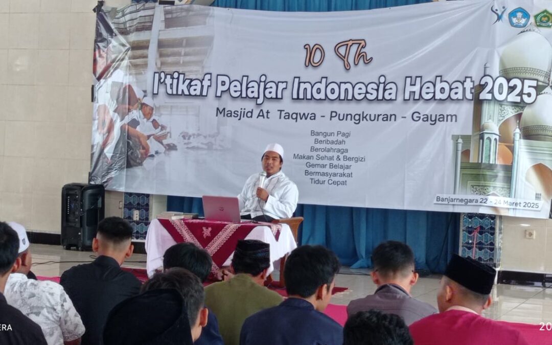 Peserta Itikaf Terapkan 7 Kebiasaan Anak Indonesia Hebat