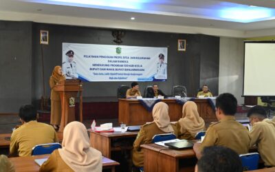 Bupati Amalia Tekankan Pentingnya Akurasi Data dalam Pembangunan Desa