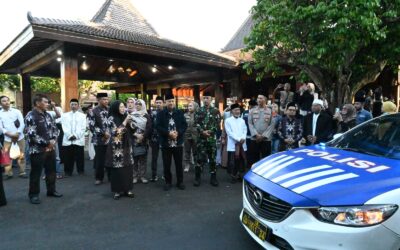 Lepas Jemaah Calon Haji, Bupati Amel Titip Doa untuk Kesejehteraan Masyarakat Banjarnegara