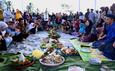 Bupati Hadiri Ruwat Bumi Desa Cendana Satu Suro, Wujud Syukur atas Alam dan Hasil Bumi