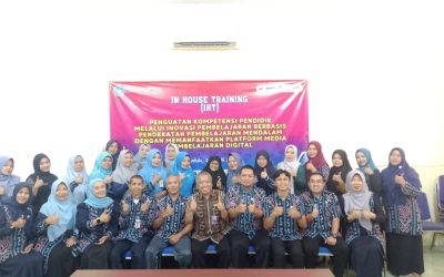 Siapkan Deep Learning, SMAN 1 Sigaluh Gelar In House Training