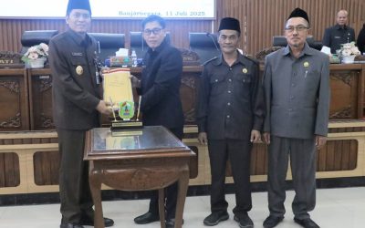 Penyerahan Rancangan KUA dan PPAS APBD Tahun 2026 serta Penjelasan Eksekutif