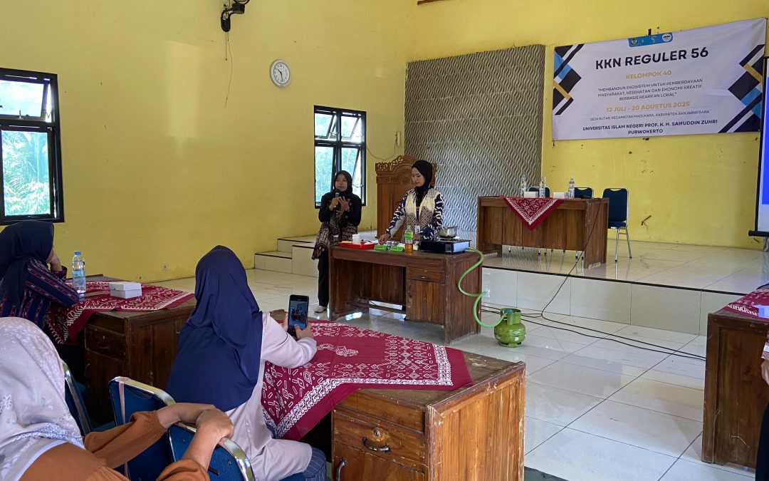 Kreatif, Mahasiswa KKN UIN Saizu Ajarkan Warga Ubah Minyak Jelantah Jadi Lilin Aroma Terapi