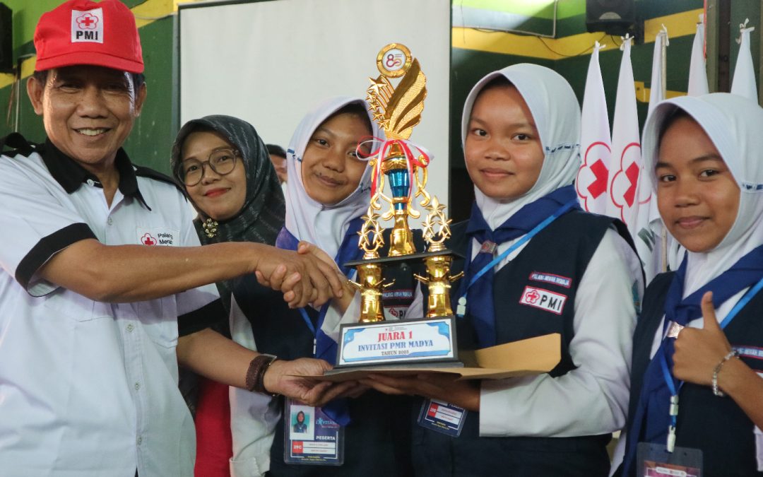SMPN 2 Rakit Juarai Invitasi PMR Madya PMI Kabupaten Banjarnegara