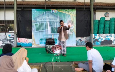 Sholawat Berkumandang di SMPN 1 Bawang, Peringati Maulid Nabi Muhammad SAW