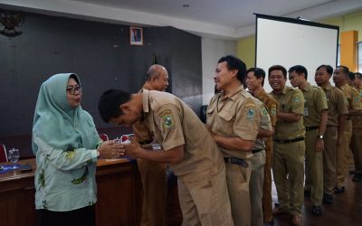 Sepekan Jelang Purna Tugas, Sekda Indarto dan Istri Pamitan pada ASN Banjarnegara
