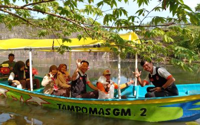 Pramuka Peduli Tebar 2000 Benih Ikan di Tampomas