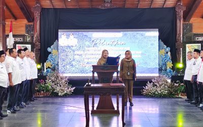 Lantik Pengurus PMI Kecamatan, Bupati Banjarnegara: PMI Wadah Pengabdian, Bukan Mencari Keuntungan