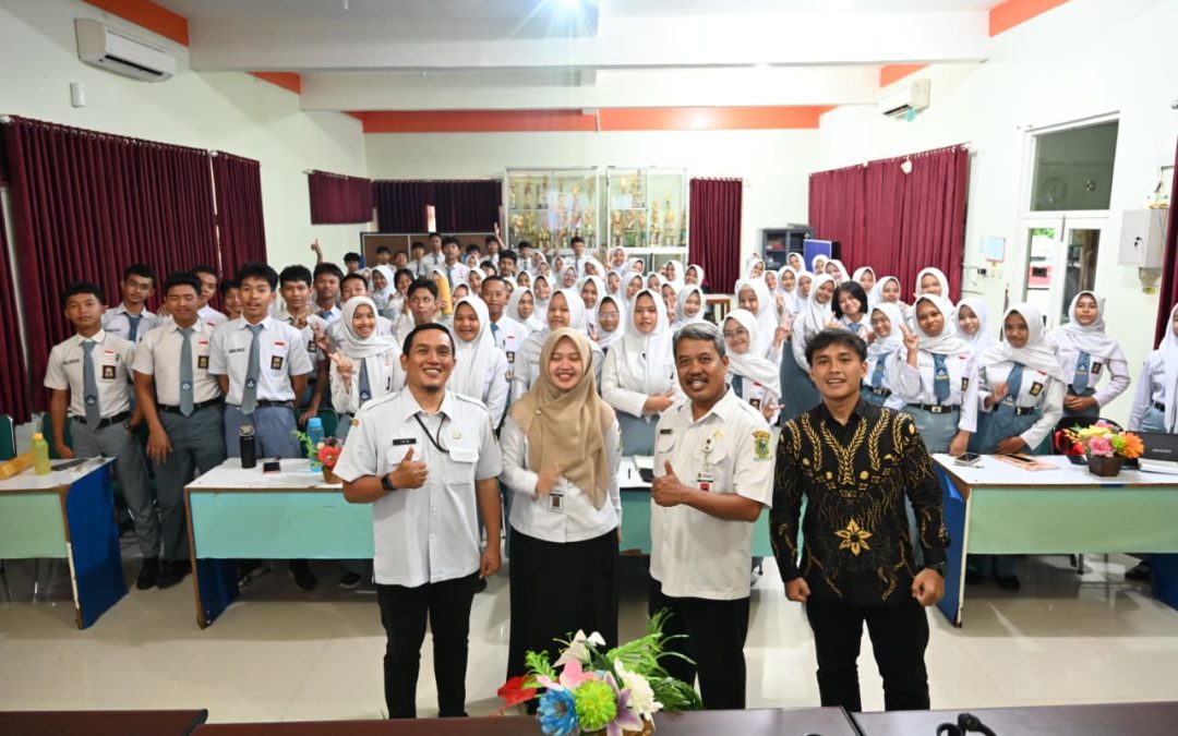 ‘Kominfo Goes to School’ di SMA 1 Wanadadi Bekali Siswa Bijak Berinternet
