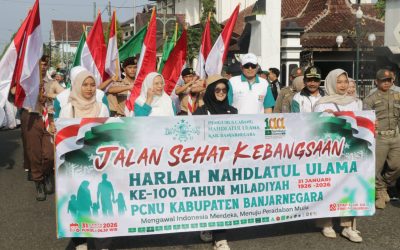 Meriah, Ribuan Peserta Ikuti Jalan Sehat Harlah NU Ke-100 Miladiyah di Banjarnegara